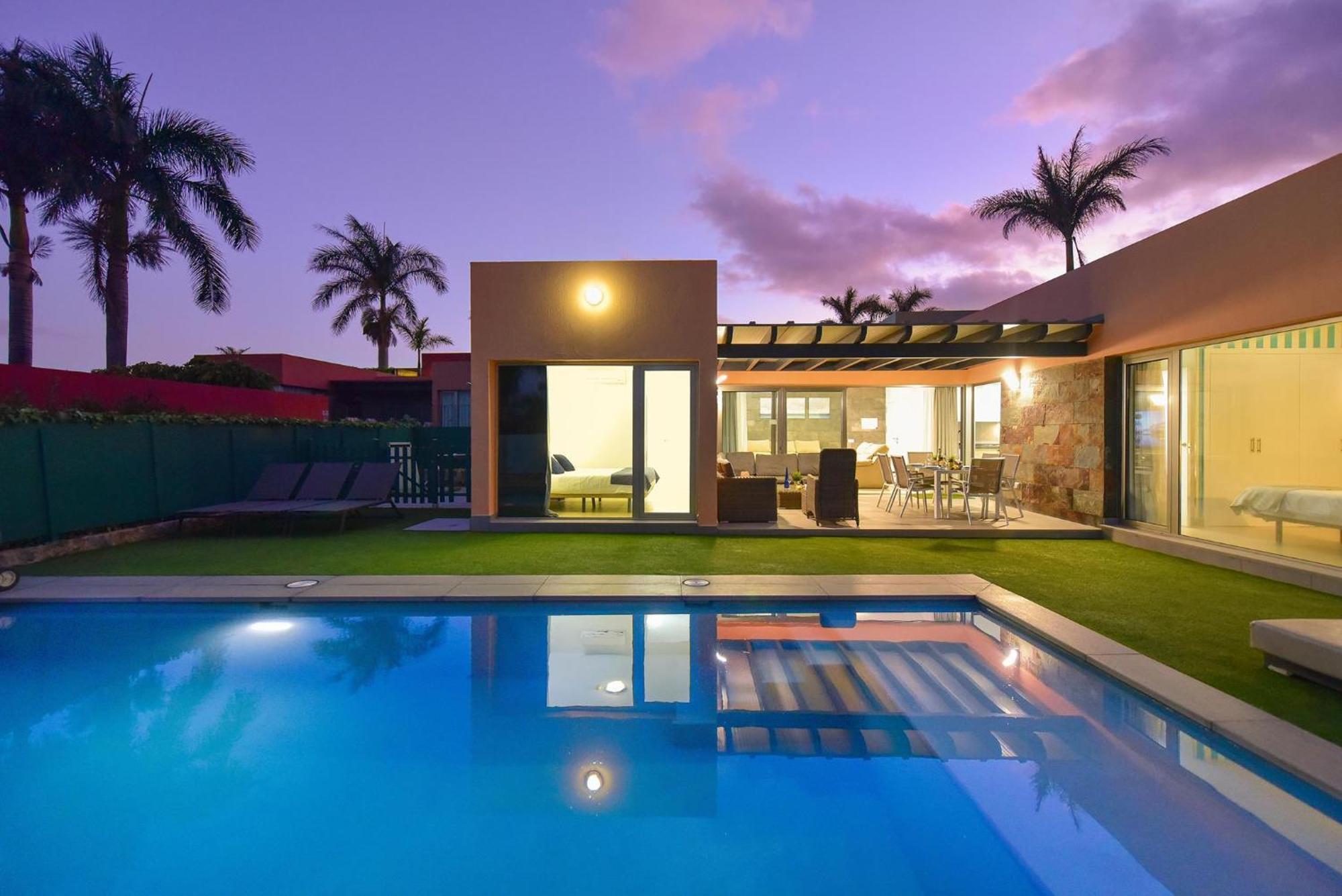 By Villagrancanaria Villa *
